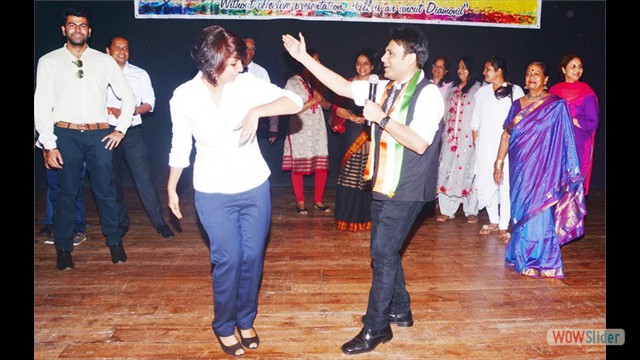 Students & Trainer Dancing & Mr.Gautam Garry Guptaa singing
